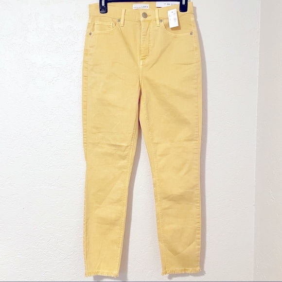 NWT LOFT High Waist Skinny Crop Frayed Hems Jeans Yellow Size‎ 26/2 - Picture 1 of 10